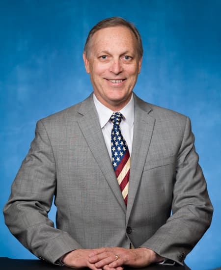 Official congressional portrait of Andy Biggs (public domain)